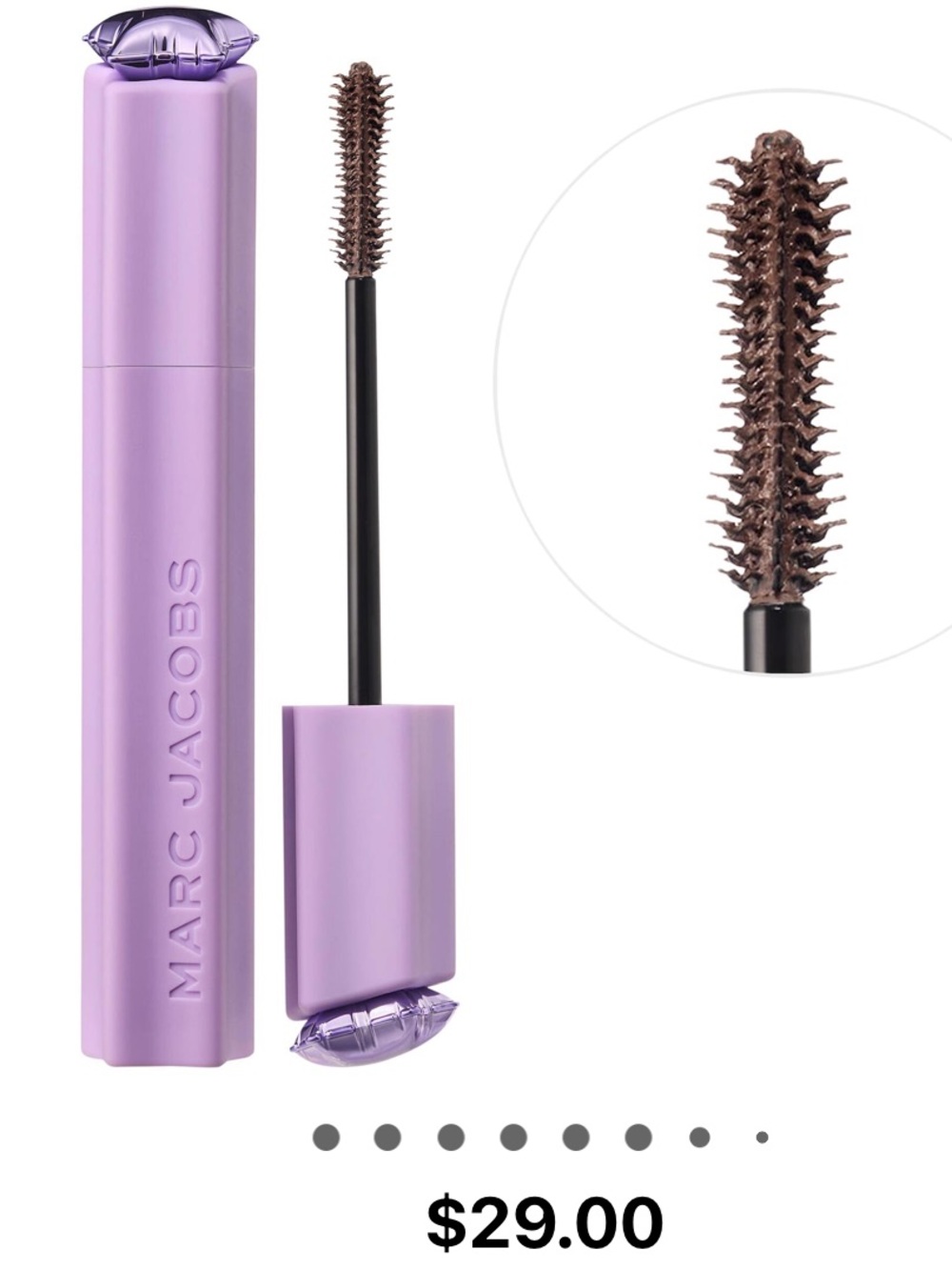 Flashes mascara in COCOA